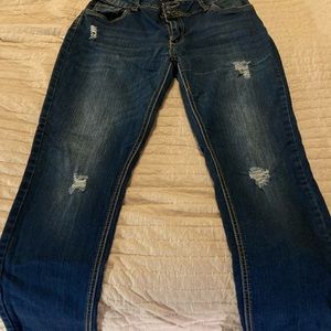 Encore distressed skinny jeans